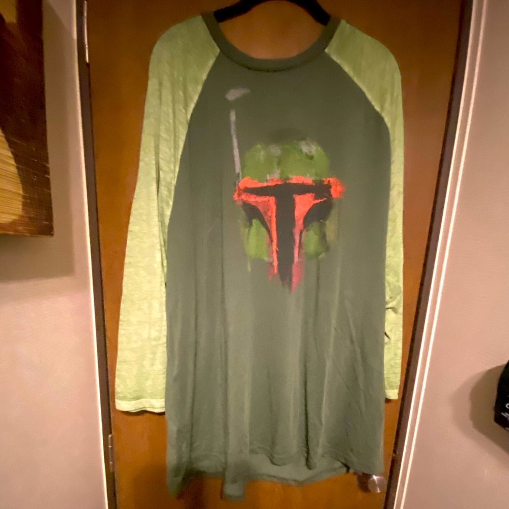 Disney mandolorian shirt